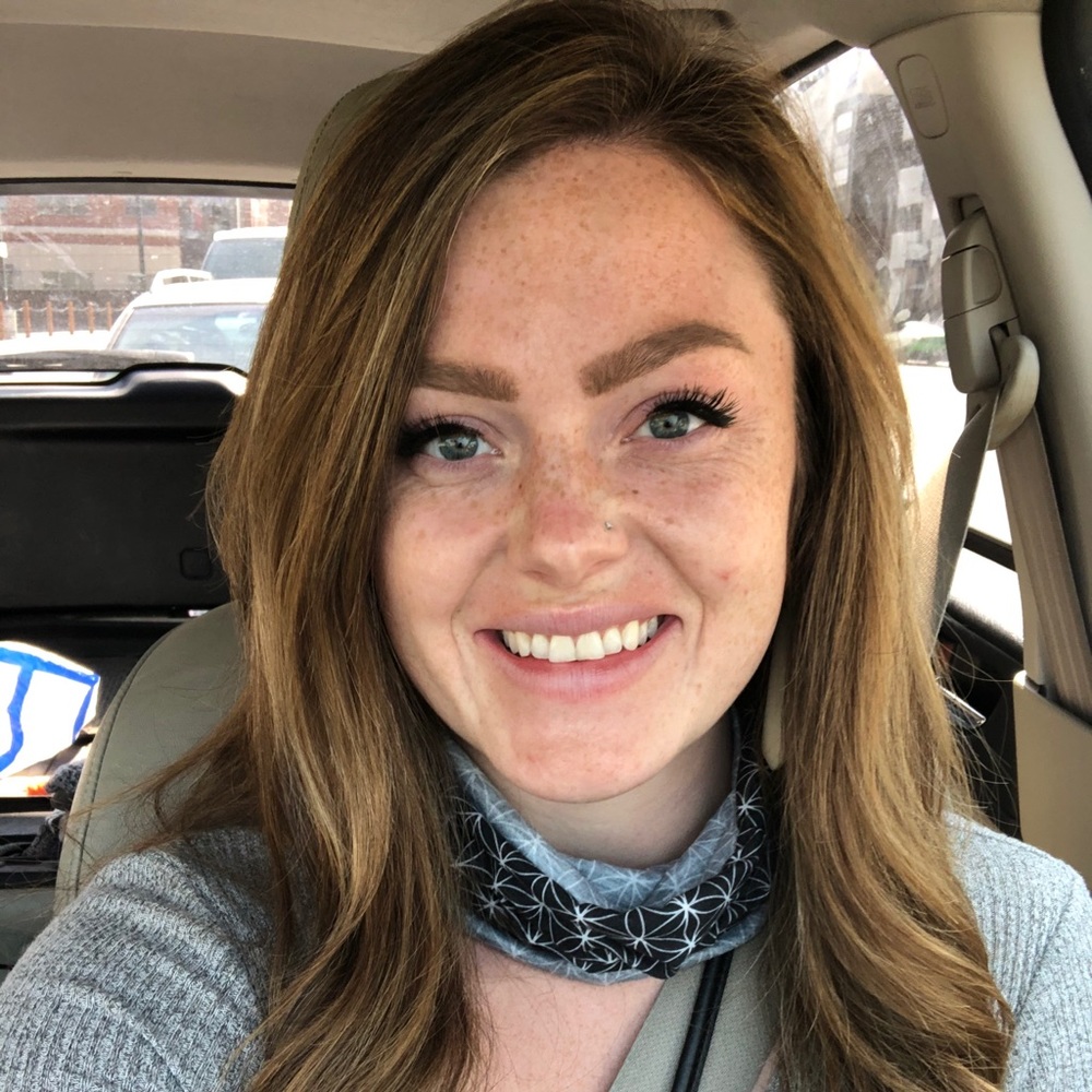 Meet your Posher, Abbie